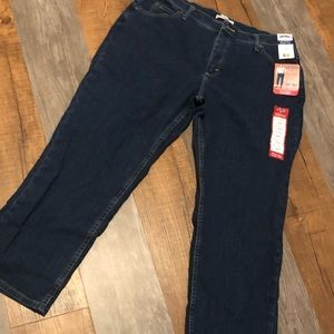 NWT Womens riders by Lee jeans